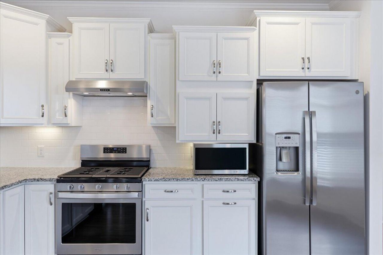 489 Switchgrass Drive Photo 8
