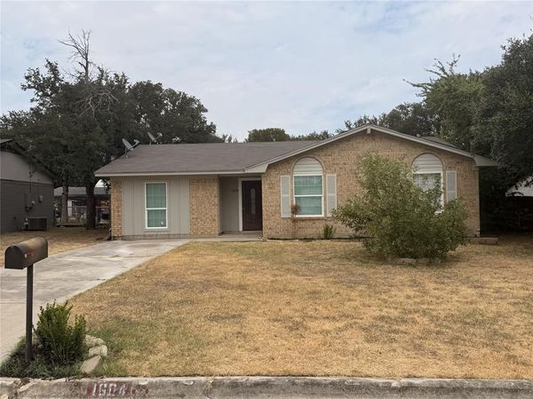 1604 17th Street, Brownwood, TX 76801