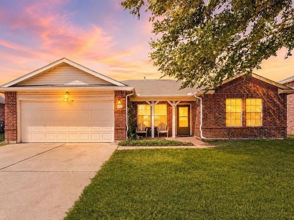 632 Partridge Drive , Saginaw, TX 76131