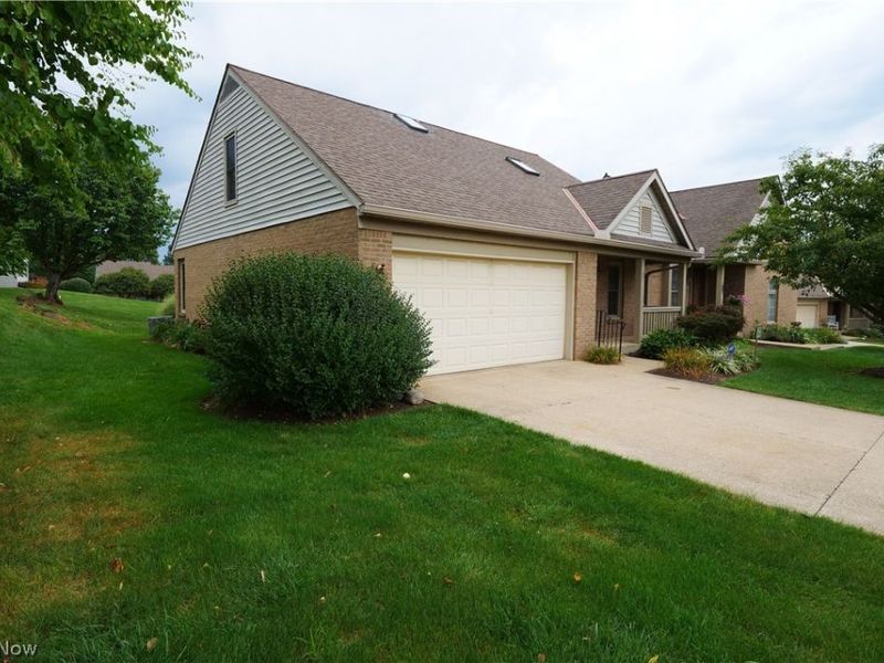 115 Ledbury Circle NE, Canton, OH 44721 Photo 32