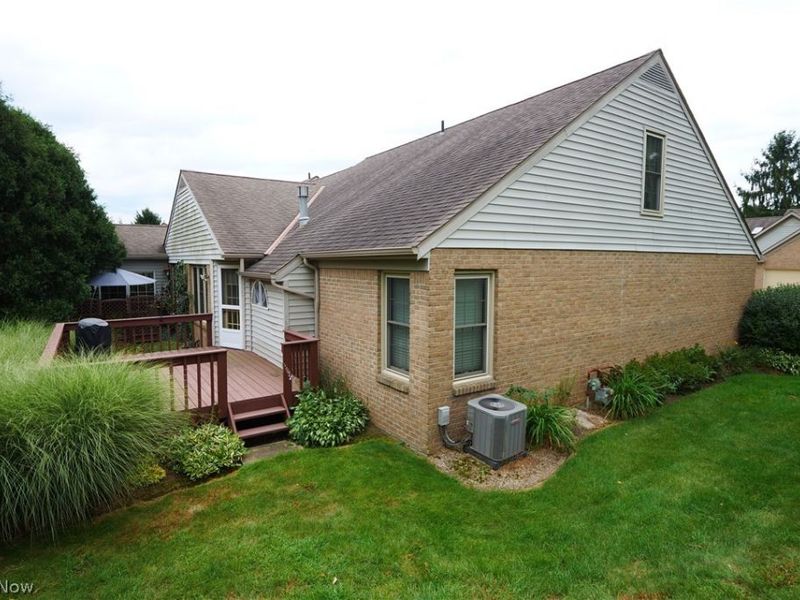 115 Ledbury Circle NE, Canton, OH 44721 Photo 35