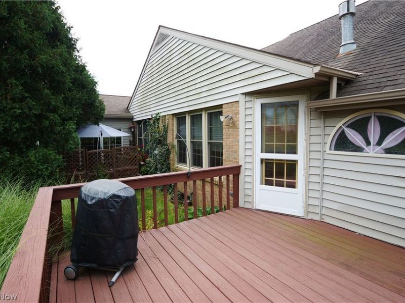 115 Ledbury Circle NE, Canton, OH 44721 Photo 38