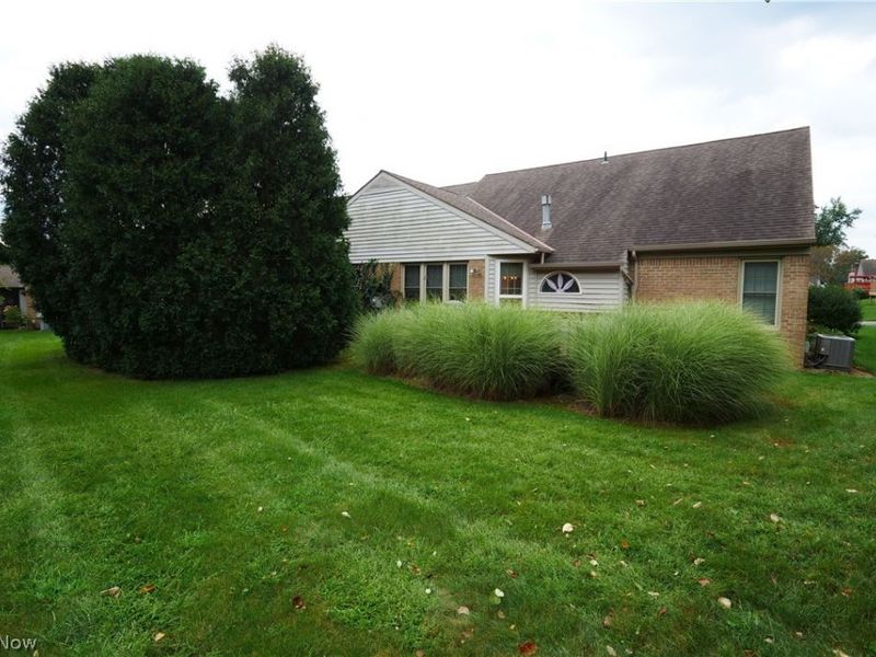 115 Ledbury Circle NE, Canton, OH 44721 Photo 39