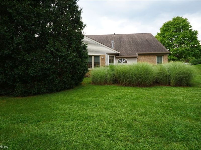 115 Ledbury Circle NE, Canton, OH 44721 Photo 40