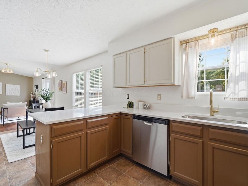 4983 Dexter Court, Obetz, OH 43207 Photo 11