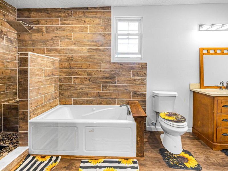 11050 Fancher Road , Unit 165, Westerville, OH 43082 Photo 8