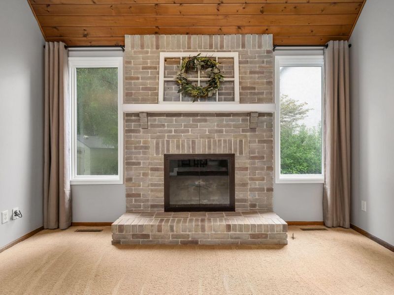 648 Churchill Drive, Columbus, OH 43230 Photo 10
