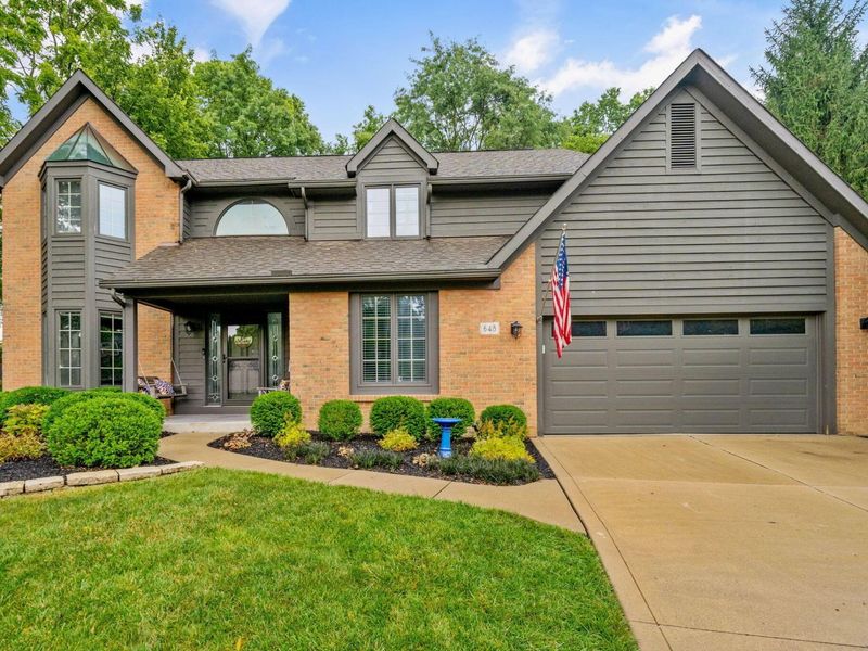 648 Churchill Drive, Columbus, OH 43230 Photo 2