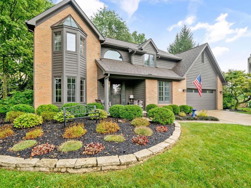 648 Churchill Drive, Columbus, OH 43230 Photo 4