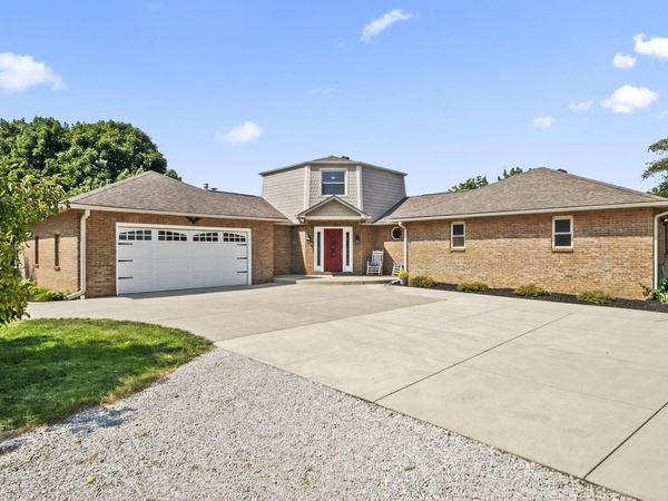 3738 Saint Paul Road , Ashville, OH 43103