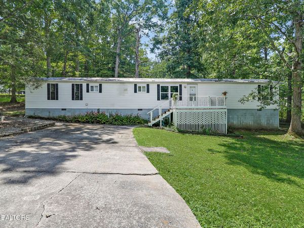 106 Avon Lane, Crossville, TN 38558
