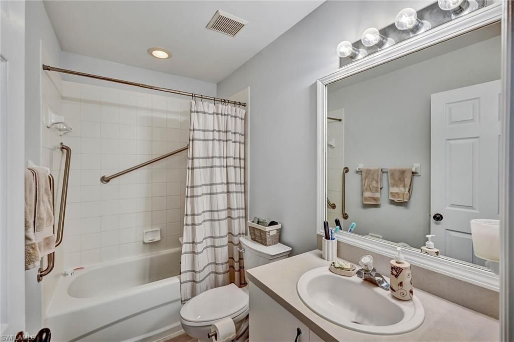 15441 Bellamar Cir , Unit 1113, Fort Myers, FL 33908 Photo