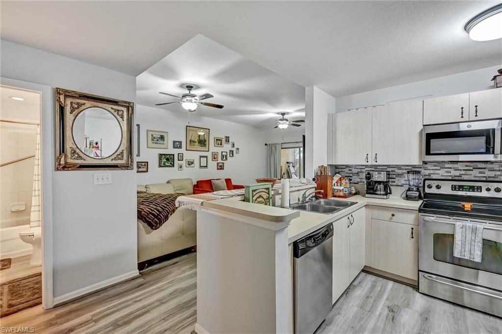 15441 Bellamar Cir , Unit 1113, Fort Myers, FL 33908 Photo