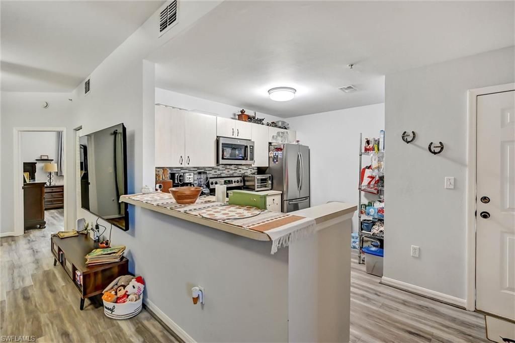 15441 Bellamar Cir , Unit 1113, Fort Myers, FL 33908 Photo