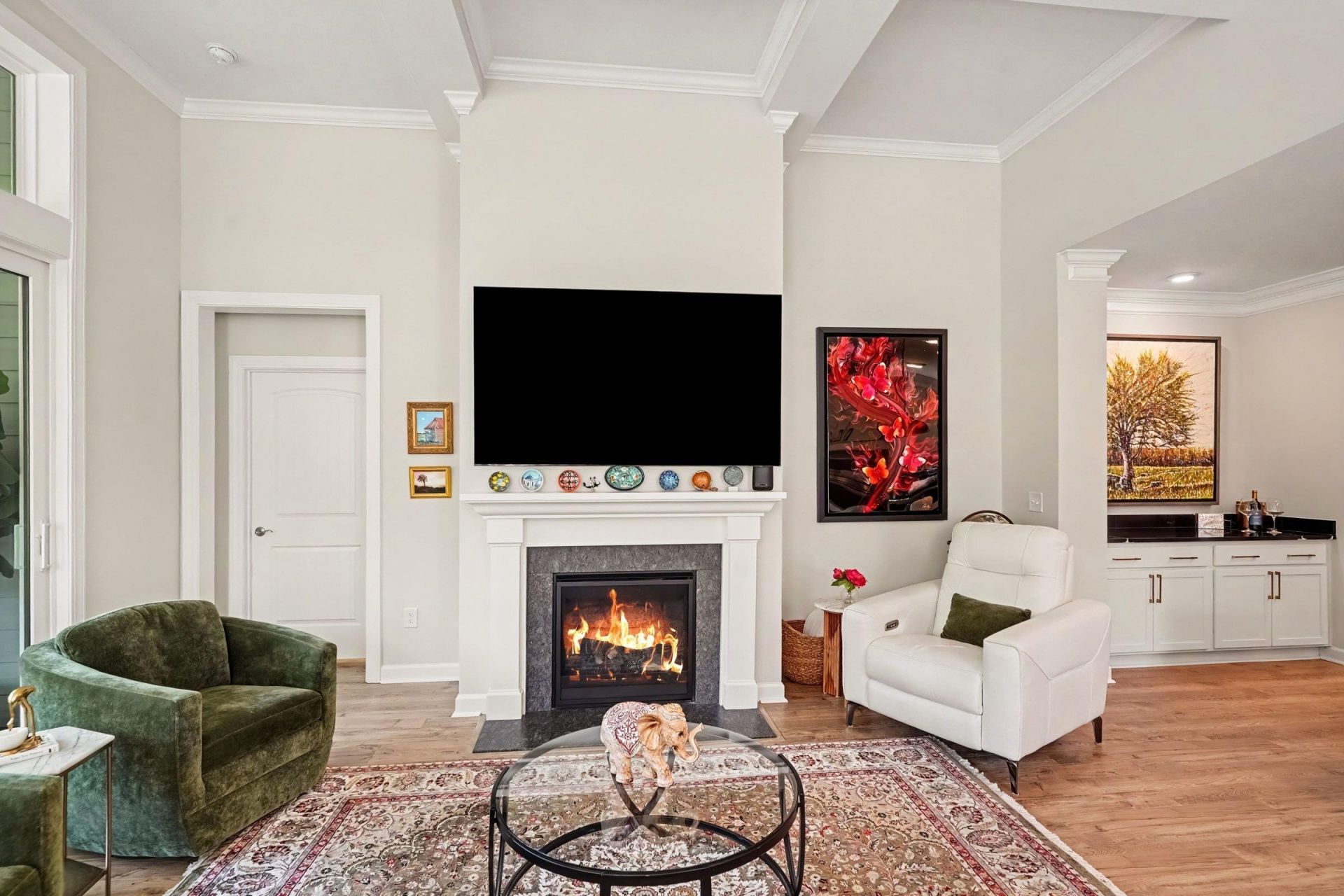 470 Rose Fountain Dr. Photo 8