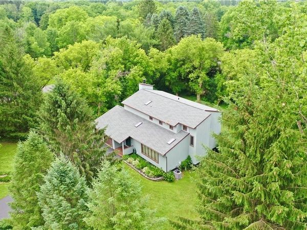 7801 Clearwater Circle , Manlius, NY 13104