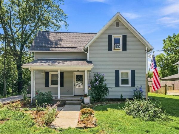 109 W Taylor Street , Ashley, OH 43003