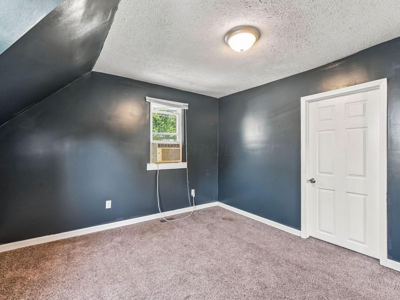 109 W Taylor Street , Ashley, OH 43003 Photo 32