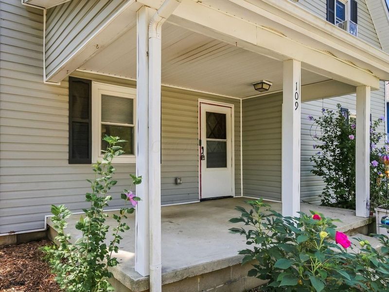109 W Taylor Street , Ashley, OH 43003 Photo 4