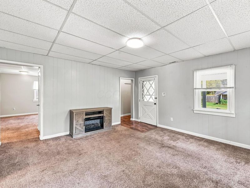 109 W Taylor Street , Ashley, OH 43003 Photo 8