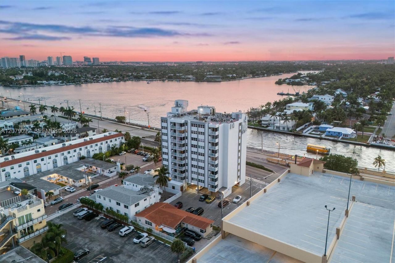 211 S Ocean Dr, Unit 302, Hollywood, FL 33019 Photo