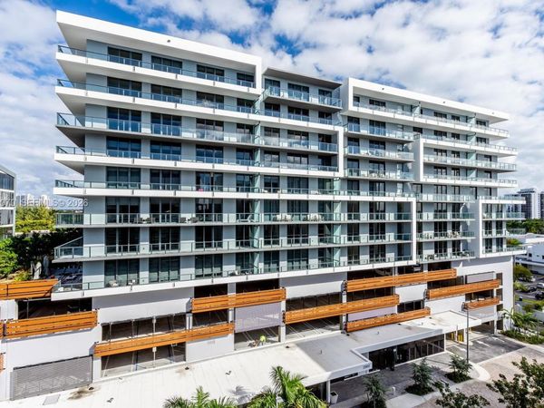 2960 NE 207th St, Unit 1005, Aventura, FL 33180