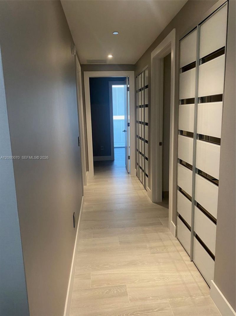 2960 NE 207th St, Unit 1005, Aventura, FL 33180 Photo