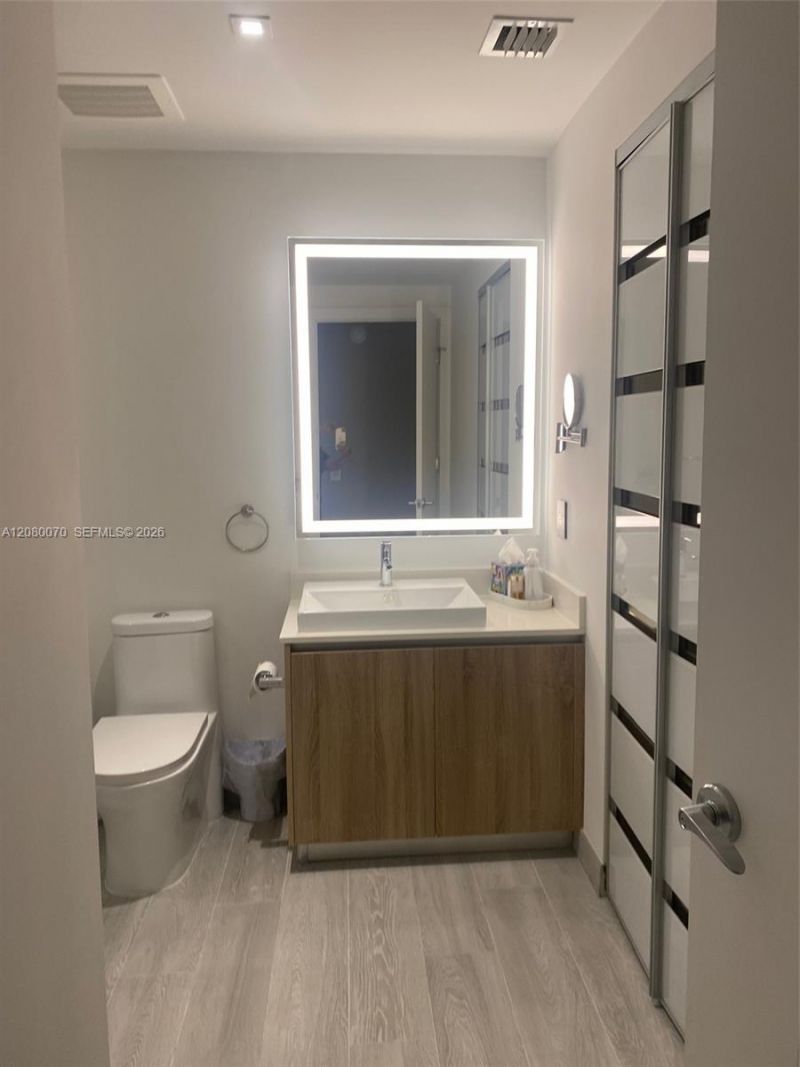 2960 NE 207th St, Unit 1005, Aventura, FL 33180 Photo