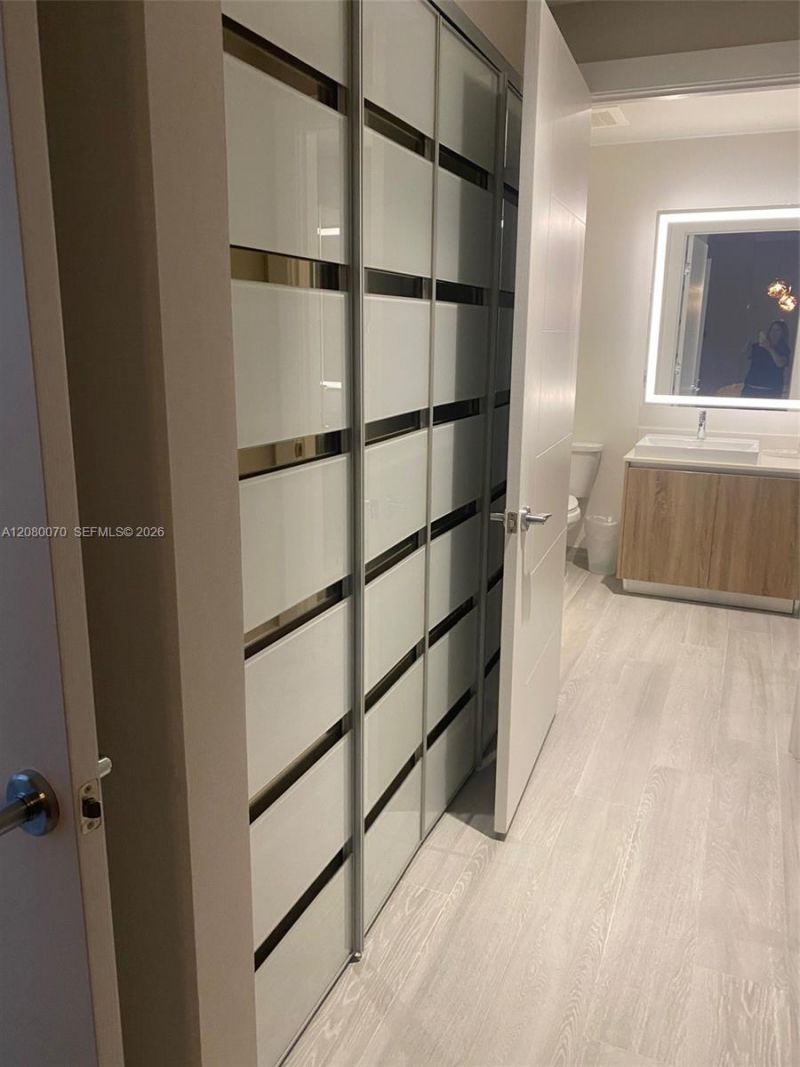 2960 NE 207th St, Unit 1005, Aventura, FL 33180 Photo