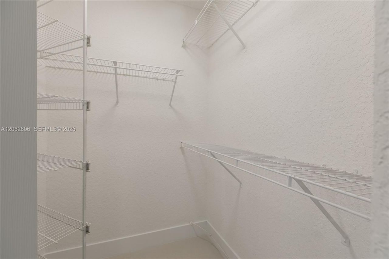 10241 NW 9 Street Cir , Unit 109-5, Miami, FL 33172 Photo