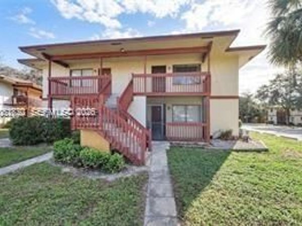 2070 NW 43rd Ter , Unit 6, Lauderhill, FL 33313