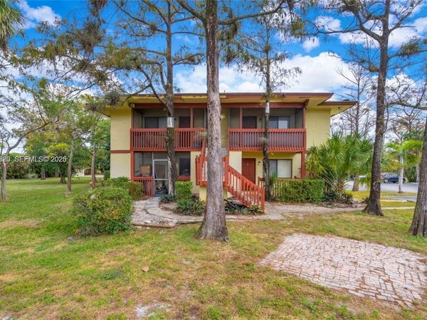 2070 NW 43rd Ter, Unit 6, Lauderhill, FL 33313