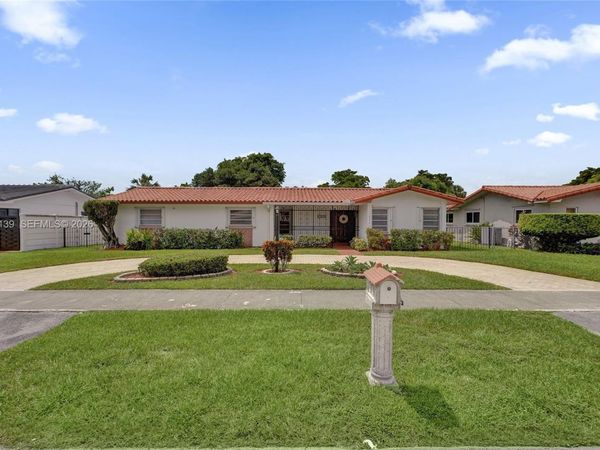 10214 SW 26th Ter , Miami, FL 33165