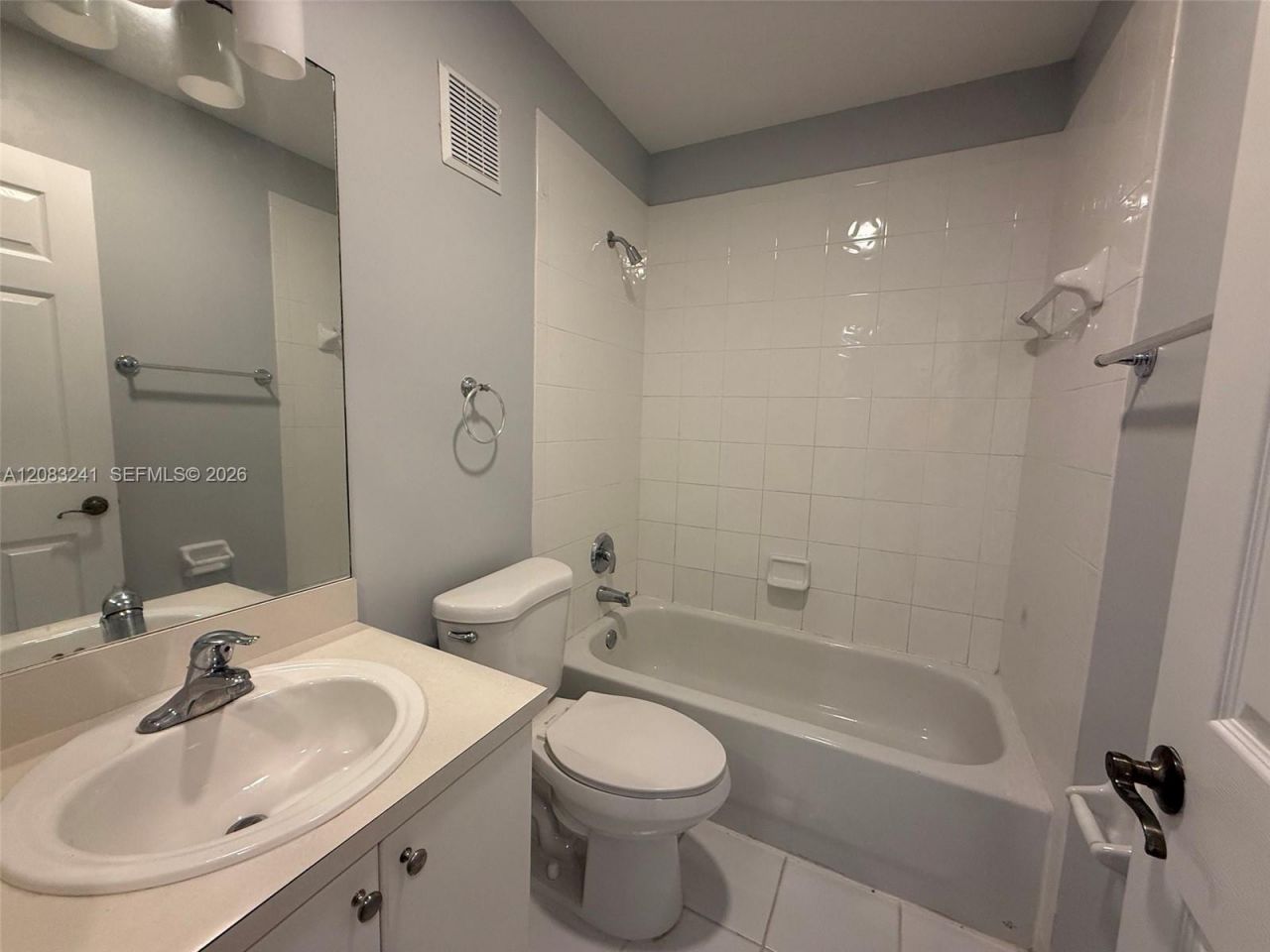 2324 SE 23rd Rd , Unit 2324, Homestead, FL 33035 Photo