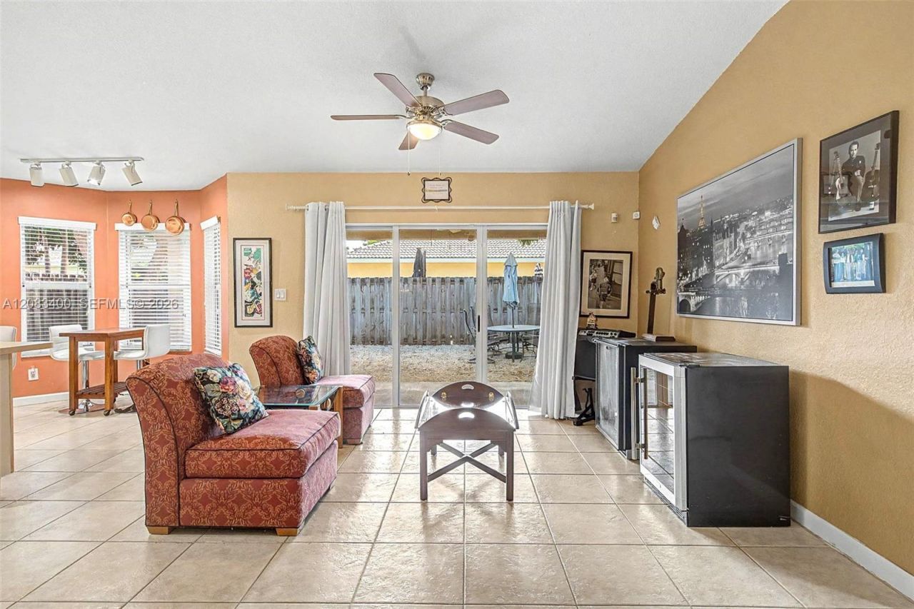 14033 SW 155 Ct , Miami, FL 33196 Photo