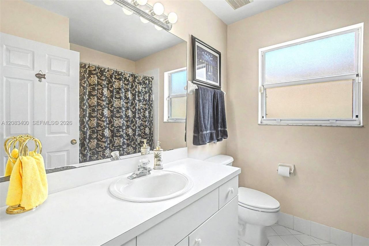 14033 SW 155 Ct , Miami, FL 33196 Photo