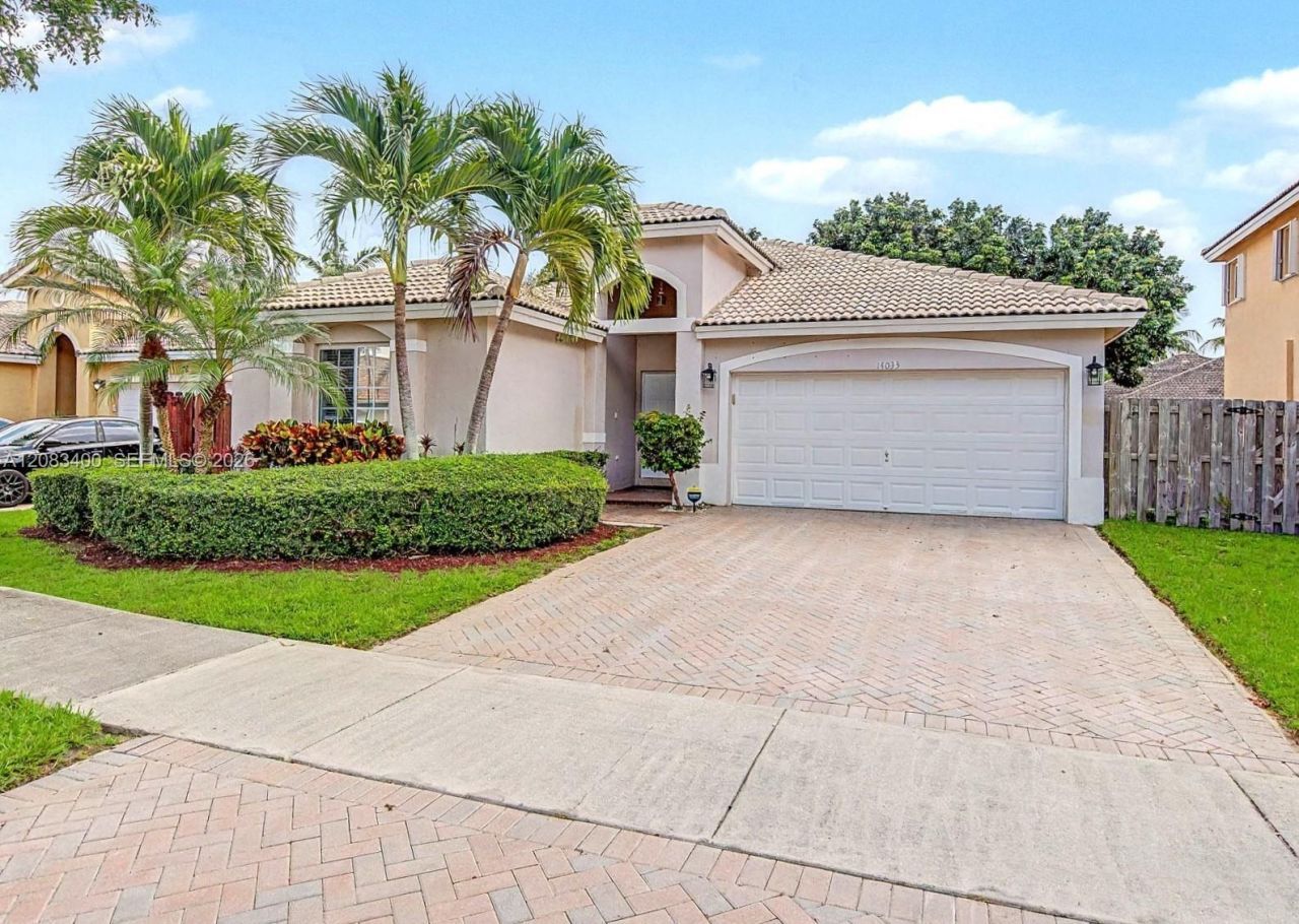 14033 SW 155 Ct , Miami, FL 33196 Photo