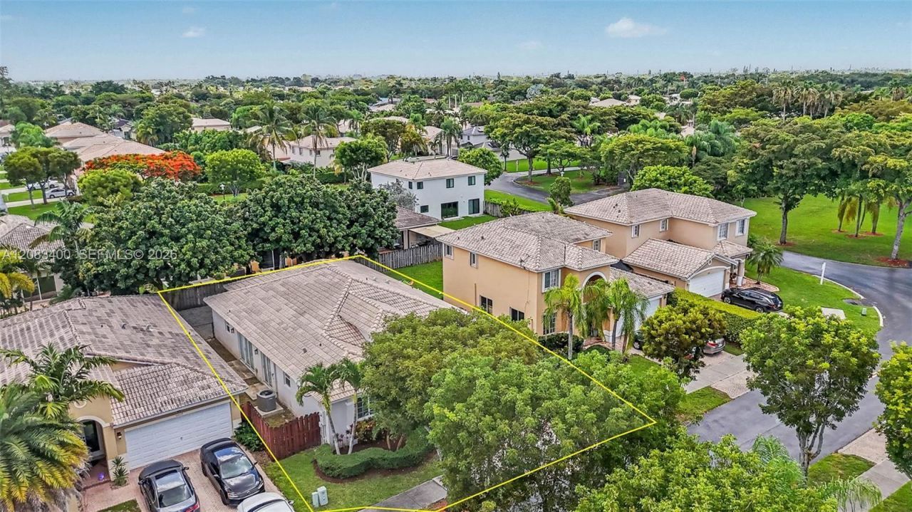 14033 SW 155 Ct , Miami, FL 33196 Photo