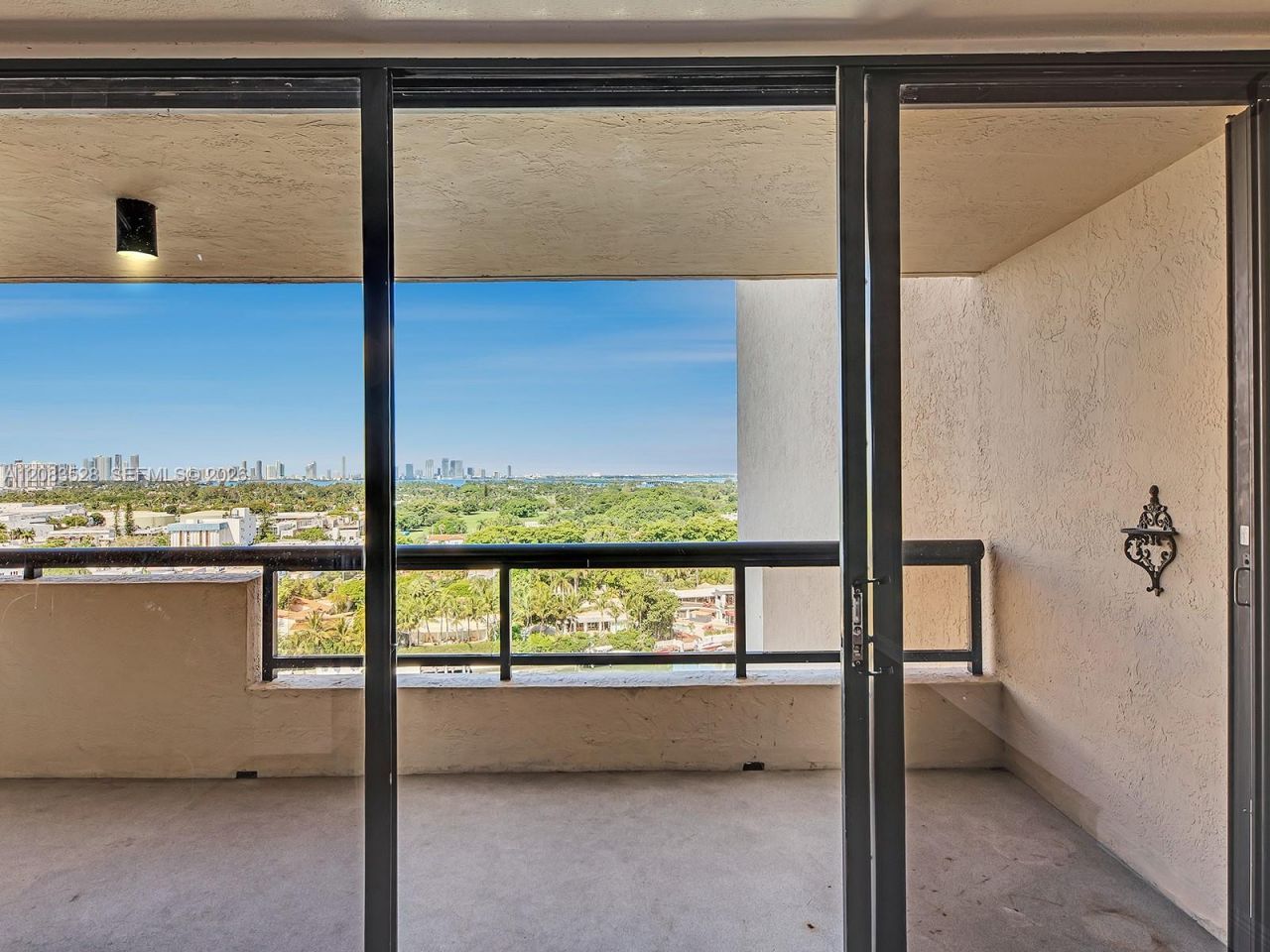2555 Collins Ave, Unit 1604, Miami Beach, FL 33140 Photo