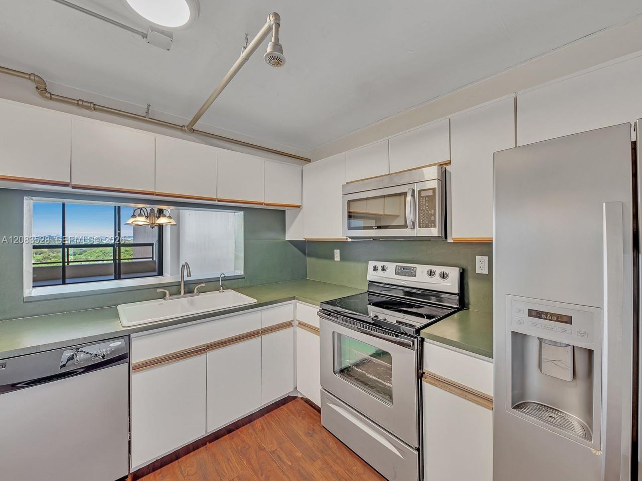 2555 Collins Ave, Unit 1604, Miami Beach, FL 33140 Photo