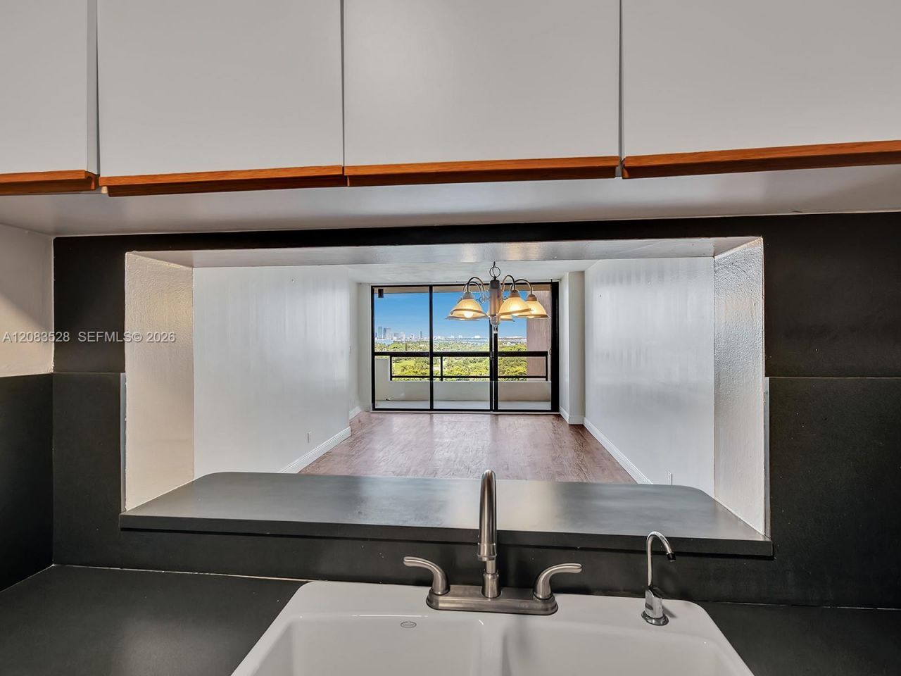 2555 Collins Ave, Unit 1604, Miami Beach, FL 33140 Photo