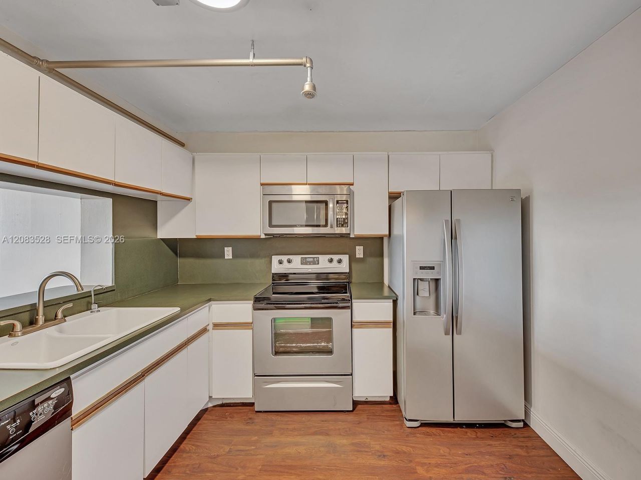 2555 Collins Ave, Unit 1604, Miami Beach, FL 33140 Photo