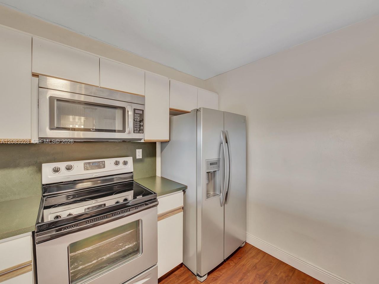 2555 Collins Ave, Unit 1604, Miami Beach, FL 33140 Photo