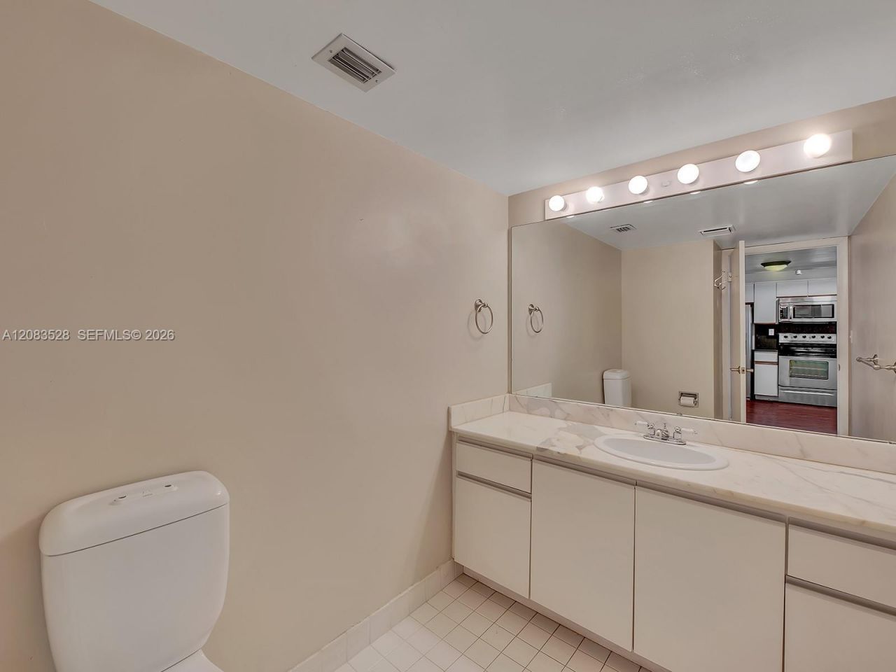2555 Collins Ave, Unit 1604, Miami Beach, FL 33140 Photo