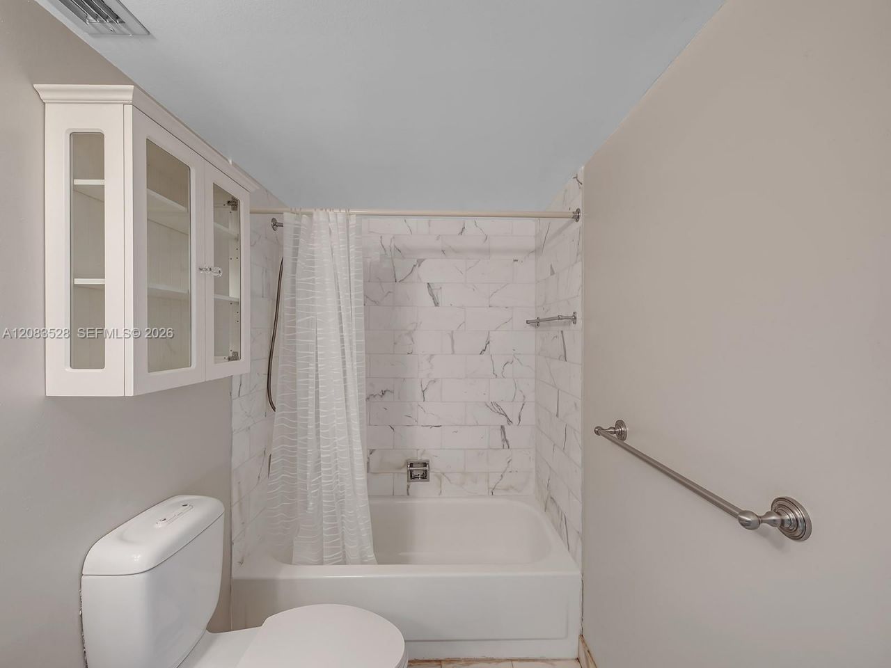 2555 Collins Ave, Unit 1604, Miami Beach, FL 33140 Photo