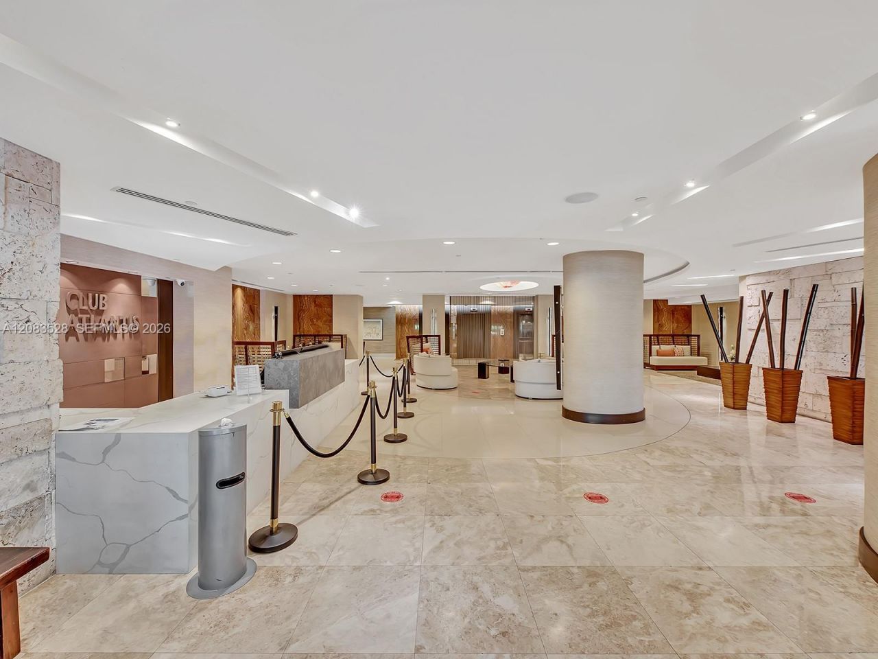 2555 Collins Ave, Unit 1604, Miami Beach, FL 33140 Photo