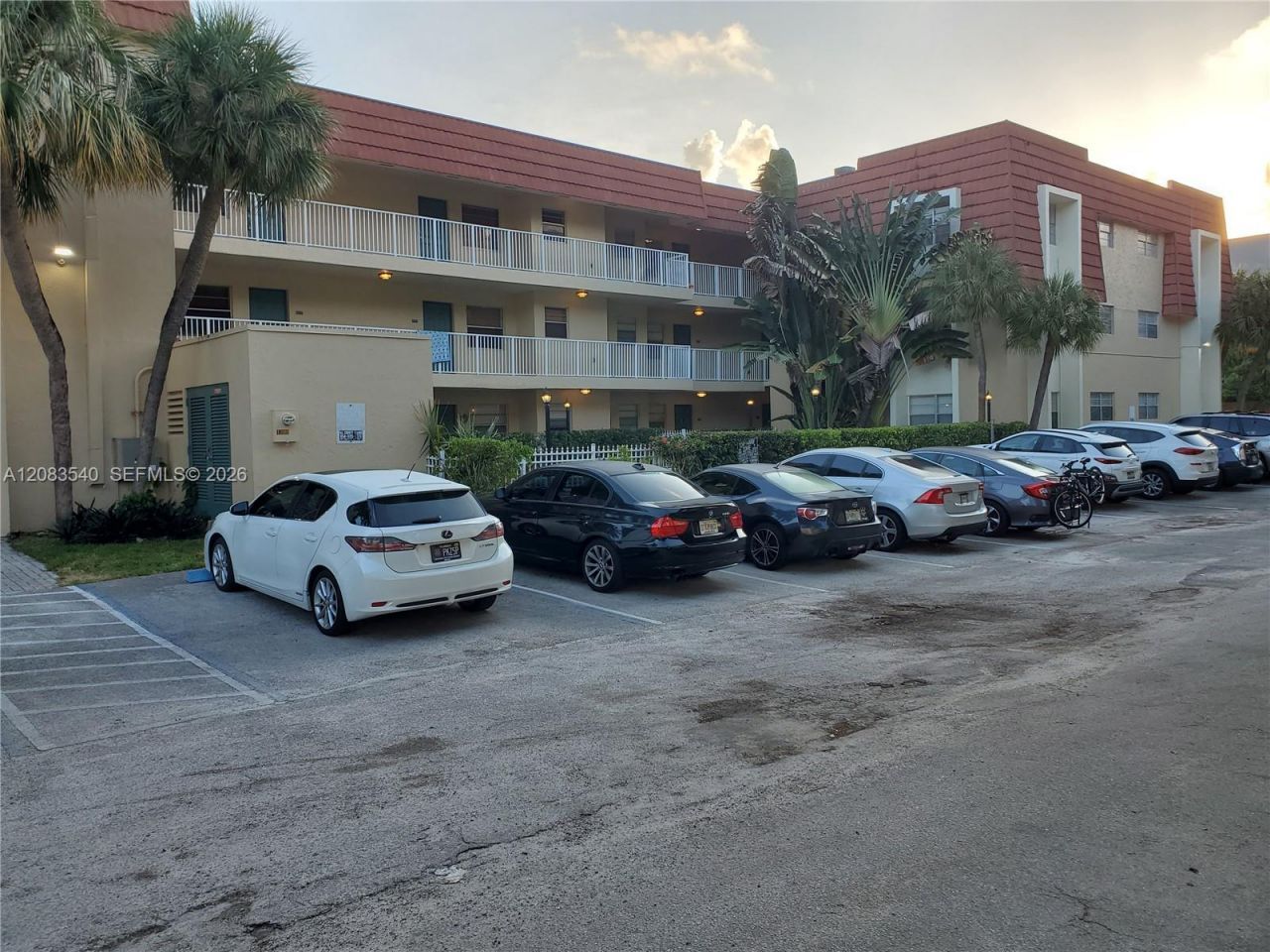 1300 Moffett St , Unit 110, Hallandale Beach, FL 33009 Photo
