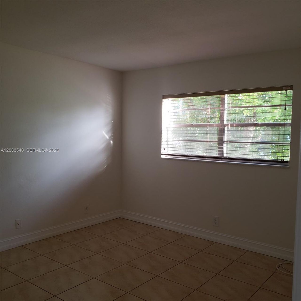 1300 Moffett St , Unit 110, Hallandale Beach, FL 33009 Photo