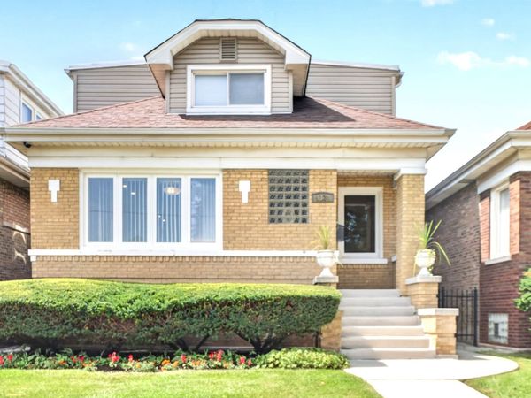 4334 N Monitor Avenue, Chicago, IL 60634