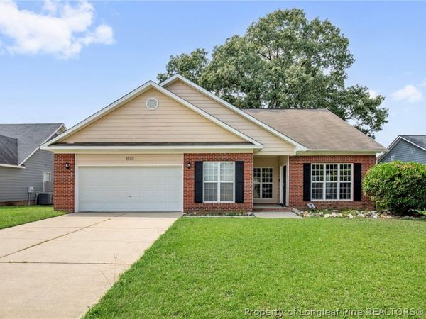 1532 Laurel Oak Drive , Fayetteville, NC 28314